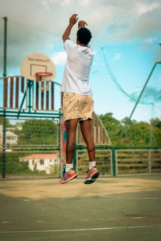 CREAM SIGNATURE SHORTS